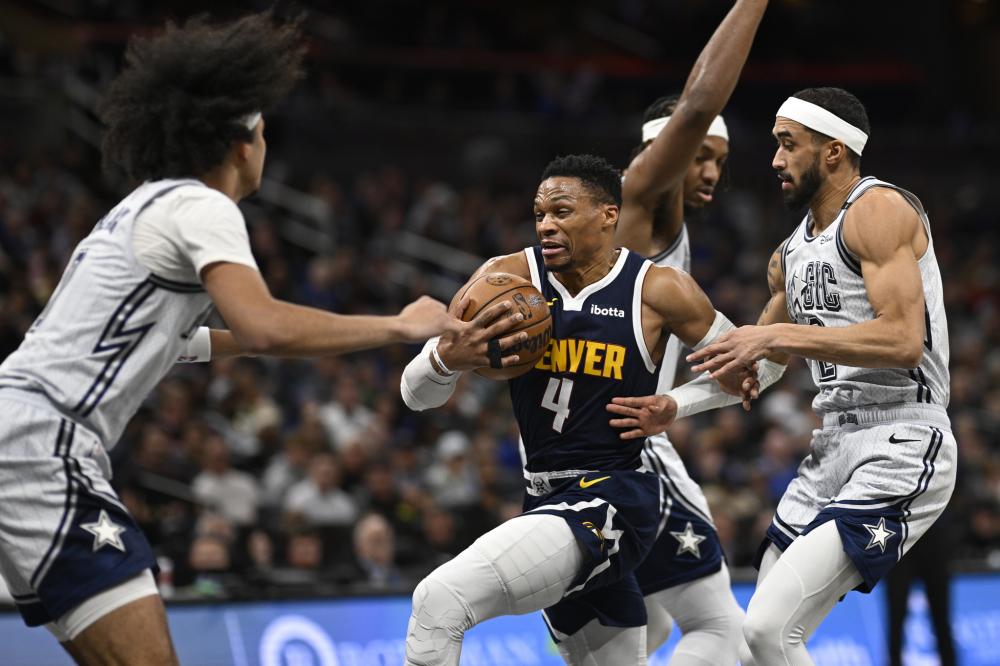 防守在球队 防守在球队