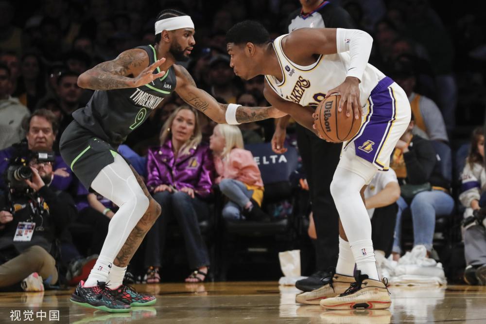 在现代足球 在现代足球