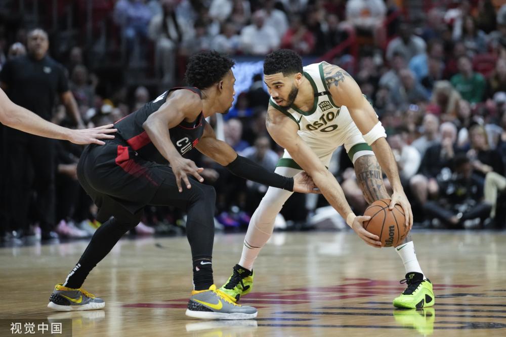 虽然在进攻 虽然在进攻